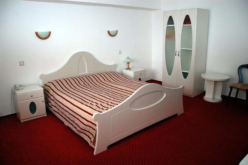 Hotel Marion Padurea Rotunda*** Reghin Exterior foto